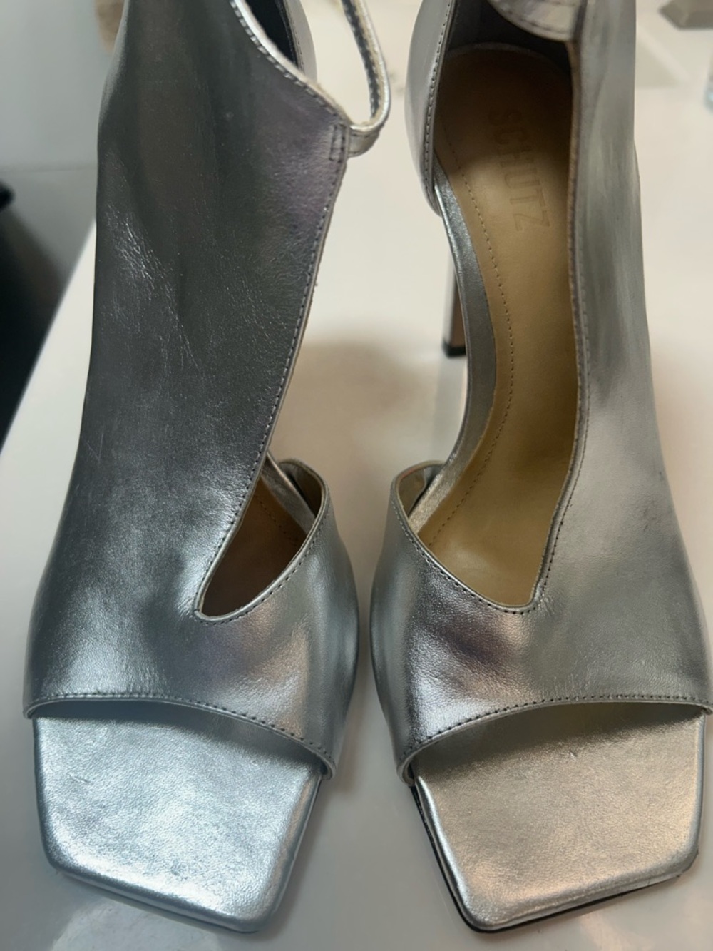 SCHUTZ Alina silver metallic leather sandal booties 4” heel. New? Size 9B